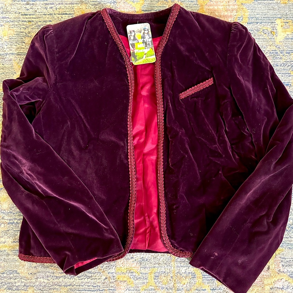 Women’s Vintage Velvet Jacket